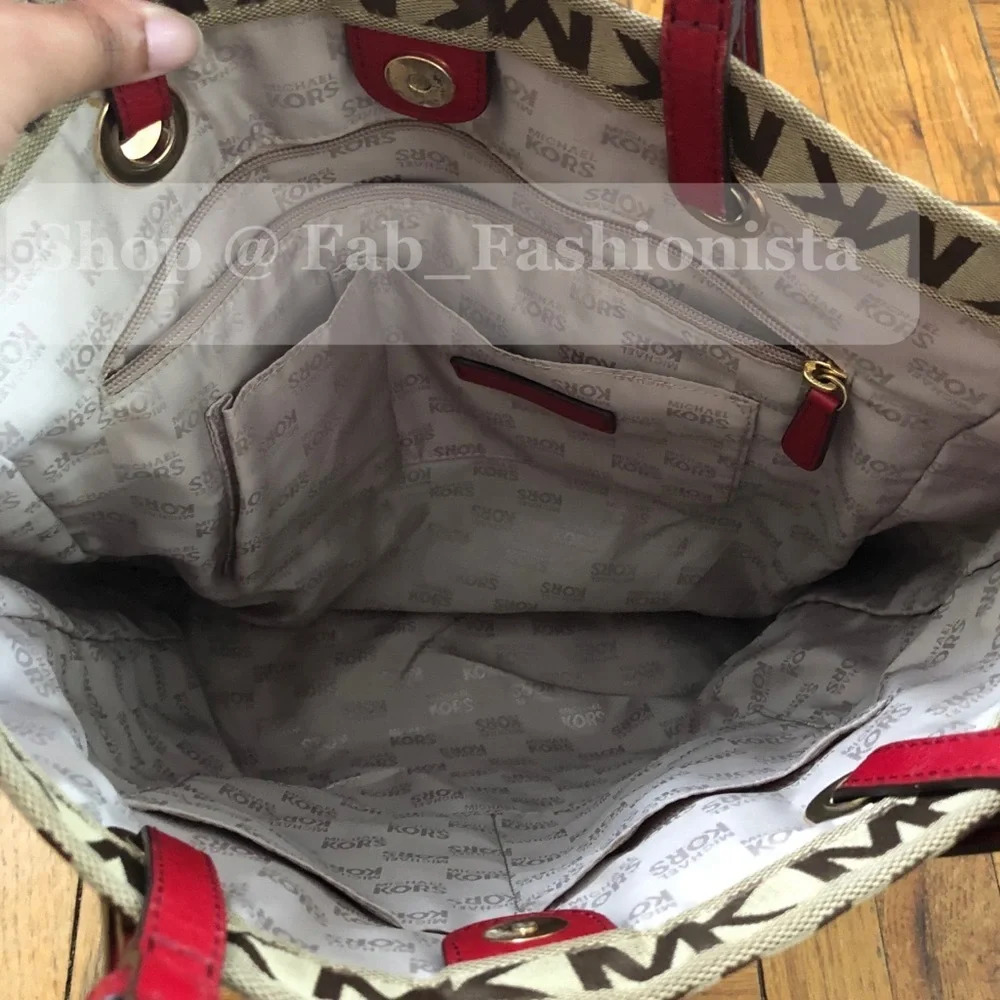 Michael Kors Bag - Picture 6 of 14